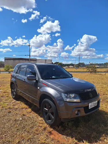 Suzuki Grand Vitara 2.0 16V 4x2/4x4 5P Mec. 2012