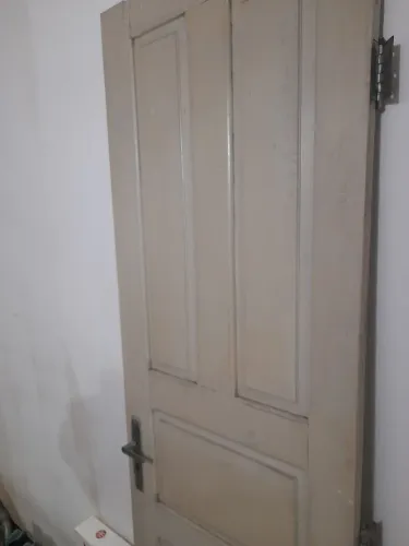 Porta de Madeira Interna 60x205cm (não acompanha a fechadura e demais peças)