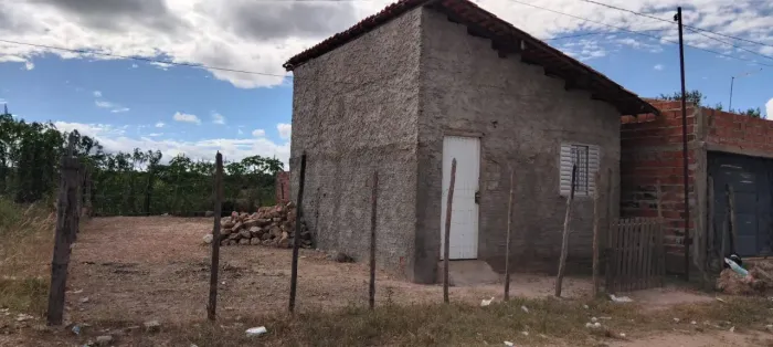 Casa a venda no Planalto ininga 