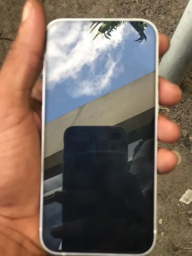 iPhone 13
