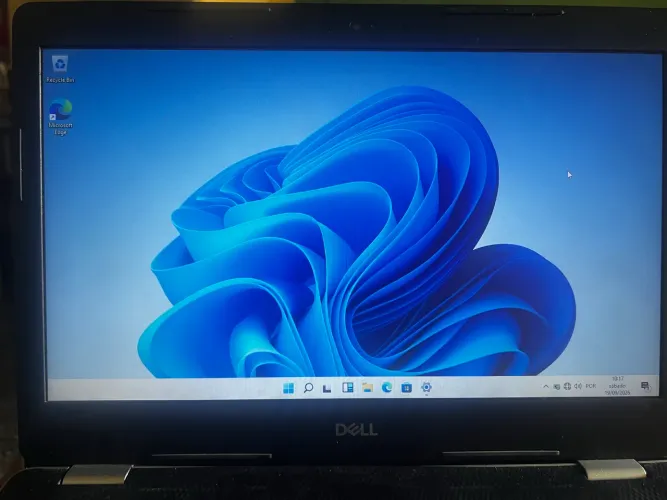 Notebook Dell Inspiron 3481