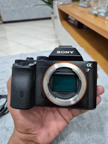 Corpo Câmera Sony Alpha a7s ILCE-a7s Full Frame Mirrorless