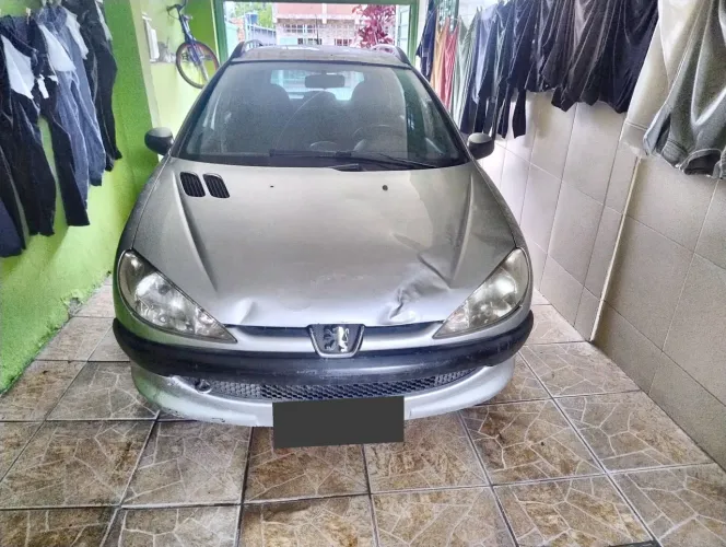 Peugeot 206 SW Presence 1.6/1.6 Flex 16V 5P 2005
