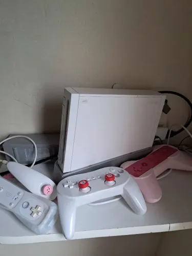 Vendo Nintendo wii desbloqueado 350
