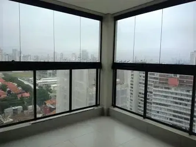 Studio de 32m2 para alugar com vaga de garagem no Jardim Paulista em S.Paulo. 32m2