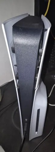 Play Station 5 slim 1tb com drive de disco e dois jogos
