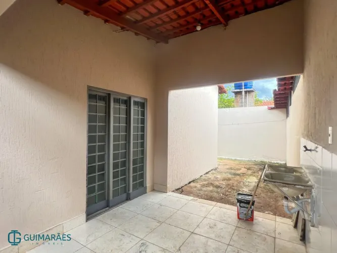 Casa 2 Quartos com Suíte no Conjunto Primavera  Fácil Acesso à GO-070