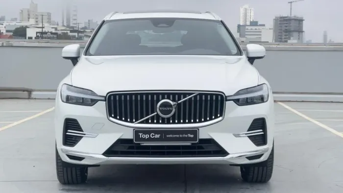 Volvo XC-60 T-8 Plus 2.0 AWD (híbrido) 2024