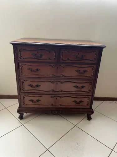 Cômoda de Jacarandá