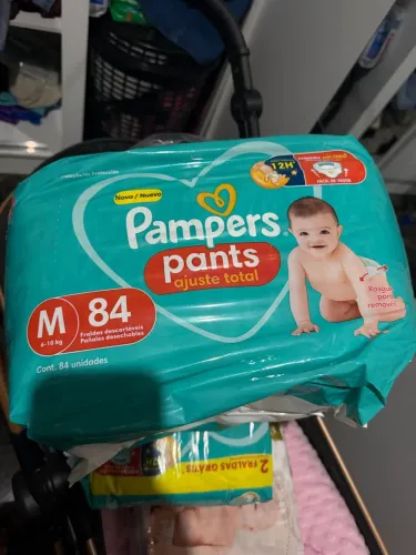 Fralda Pampers 84 unidades tamanho M