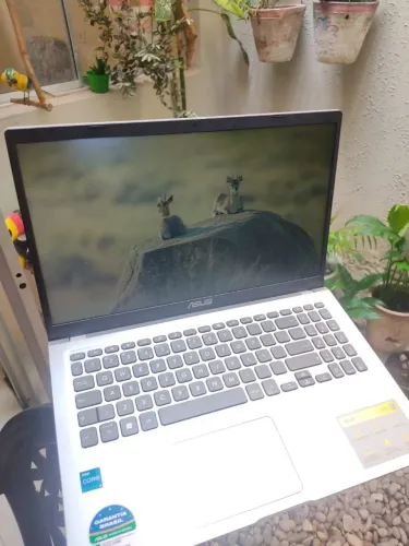 Notebook Asus core i3 