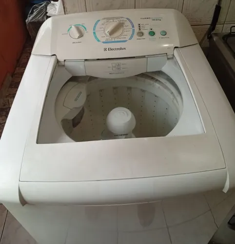 Máquina de lavar Eletrolux 12kg