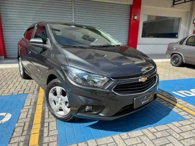 Chevrolet Onix Hatch LT 1.4 8V Flex Power Aut. 4P 2019