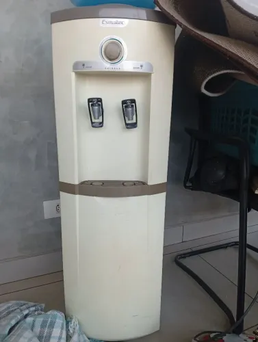 Vendo filtro de água em bom estado