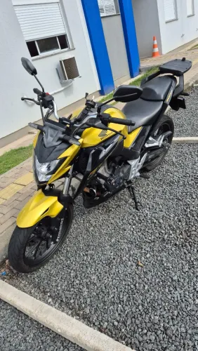 Cb twister 300f