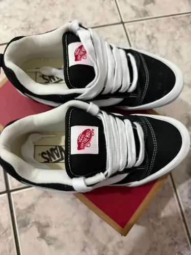 Tênis Vans