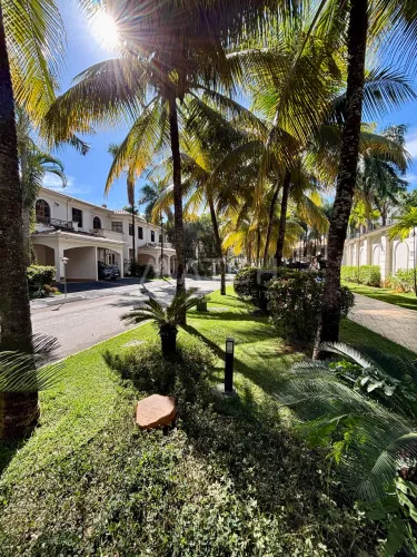 Sobrado à venda com 184,24 m2, 3 suítes, no Fontana Di Trevi, Setor Marista, Goiânia, GO