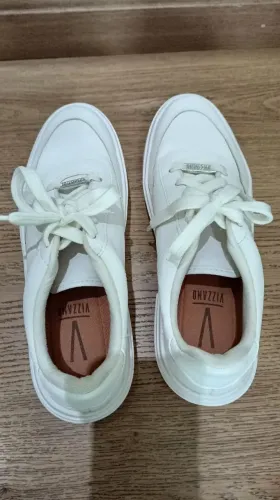 Tênis branco Vizzano
