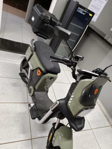 ? OPORTUNIDADE: Yadea GFX6 Seminova (Menos de 90 km rodados!) ?