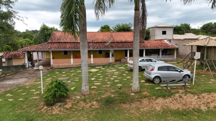 LINDO SÍTIO À VENDA EM BOM JESUS DO AMPARO/MG | PORTEIRA FECHADA | 2.000 m²