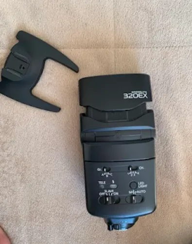 Flash Canon 320 EX