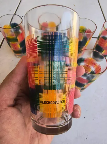 Conjunto de 6 copos de vidro da coleção Herchcovitch