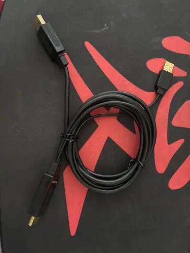Cabo conversor HDMI p/ Display Port