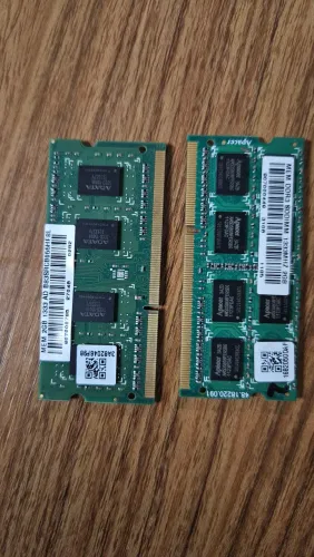 Memoria RAM 4GB(2x 2GB) DDR3.