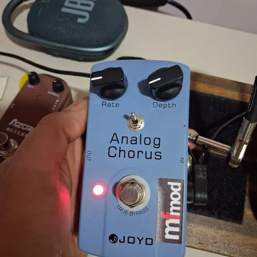 Pedal chorus Joyo mod c2 boss + Leslie