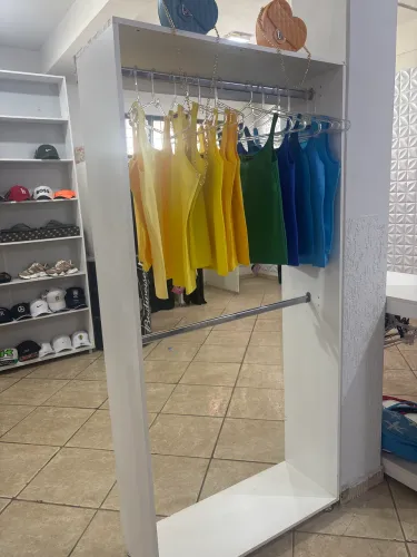 Arara de roupa