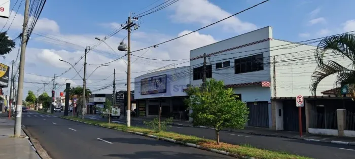 Locação de Comercial / Sala na cidade de Araraquara