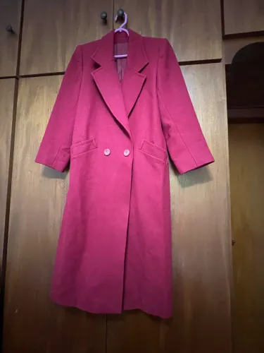 Casacão de pura lã vermelho