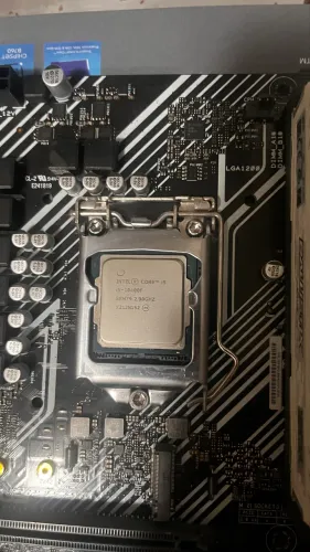 Kit I5 10400 f + Asus Prime h510m-e + 8 gb Ram 2666 mhz micron