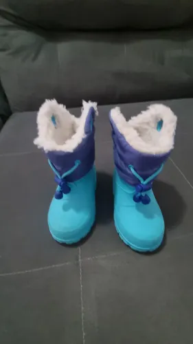 Bota impermeável infantil 20/21
