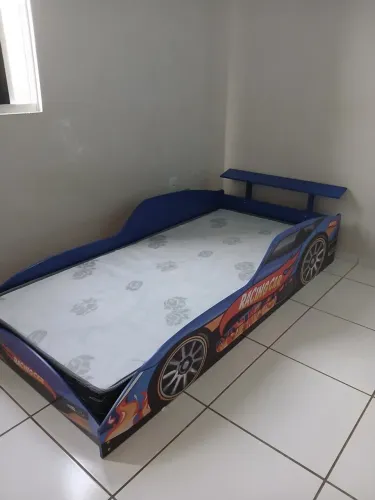 Cama infantil carros 
