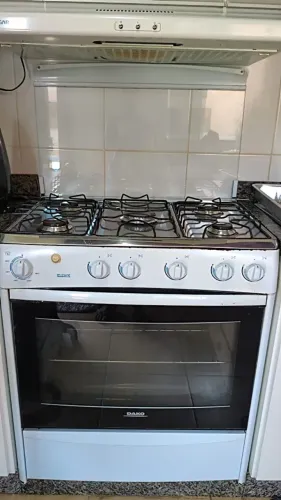 Fogão Dako Mizure 5 bocas branco, com forno e tampa de vidro