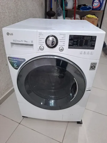 Lava e Seca LG 11Kg - Piscou, Levou!