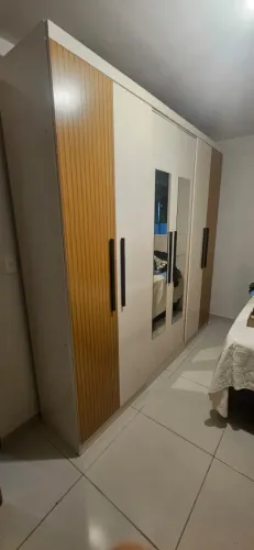 Guarda-Roupa 6 Portas Ripado com espelho, LEIA A DESCRIÇÃO