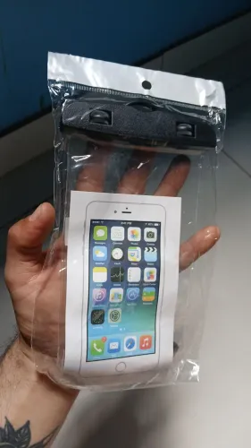 Capa para celular com Sistema de Vácuo e cordão