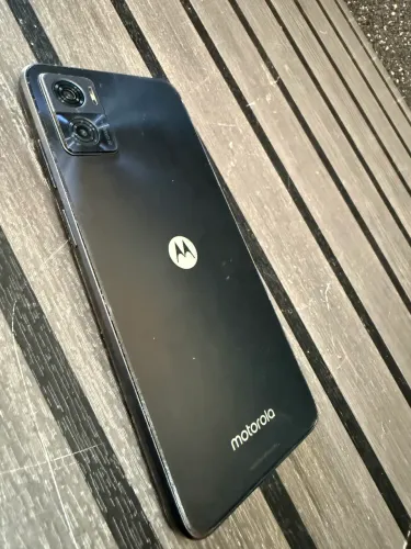 Celular moto e 22