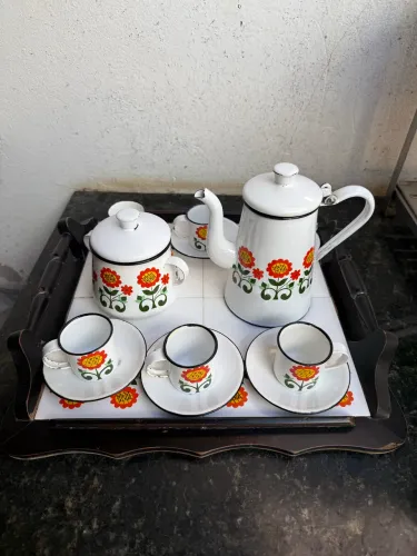 Bule de café antigo conjunto