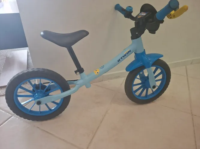 Bicicleta sem pedal para equilibrio