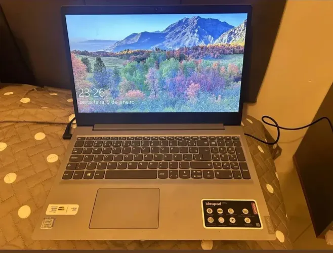 Notebook lenovo em ótimo estado
