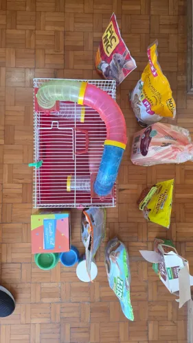 Gaiola e produtos para Hamster ?