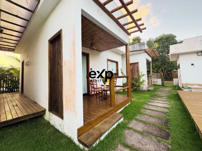 Casa Compacta Mobiliada em Condomínio com Piscina - Taipu de Fora na Península de Maraú -