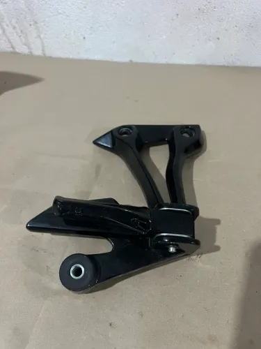 Bacalhau c/ pedaleira nh190/300cc usado