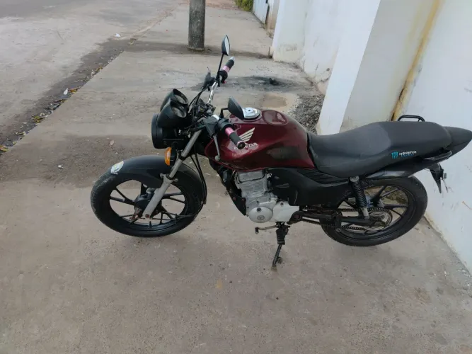 Vendo fan 150 2012