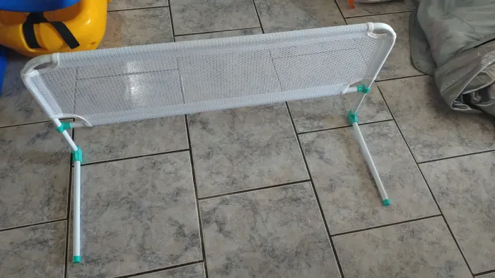 Grande de proteção cama