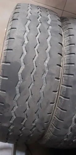Pneus semi novos