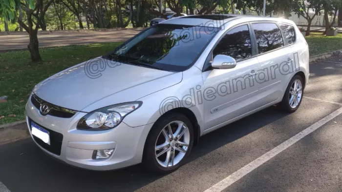 Hyundai I30CW 2.0 16V 145cv Aut. 5P 2011